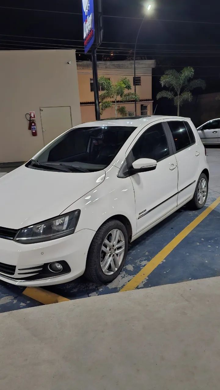 Volkswagen Fox Fox Highline I MOTION 1.6 Flex 16V 5p 2015