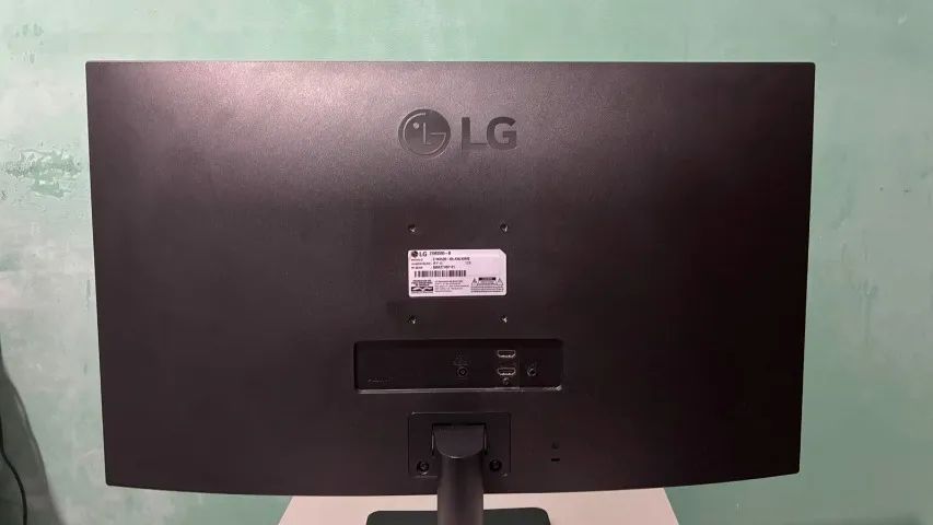 ? Monitor LG 27" - Full HD  - Foto 5