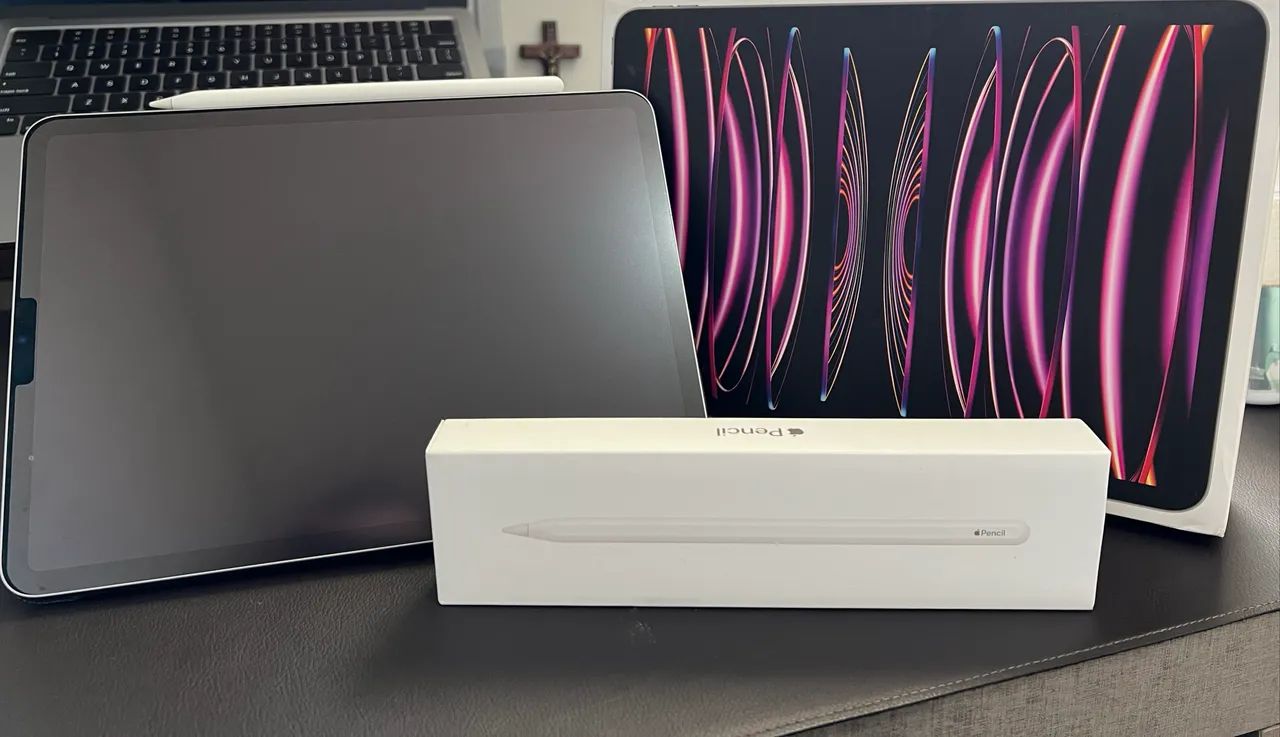 iPad Pro 11 M2 - 256GB + Capa magnética + Apple Pencil 2ª