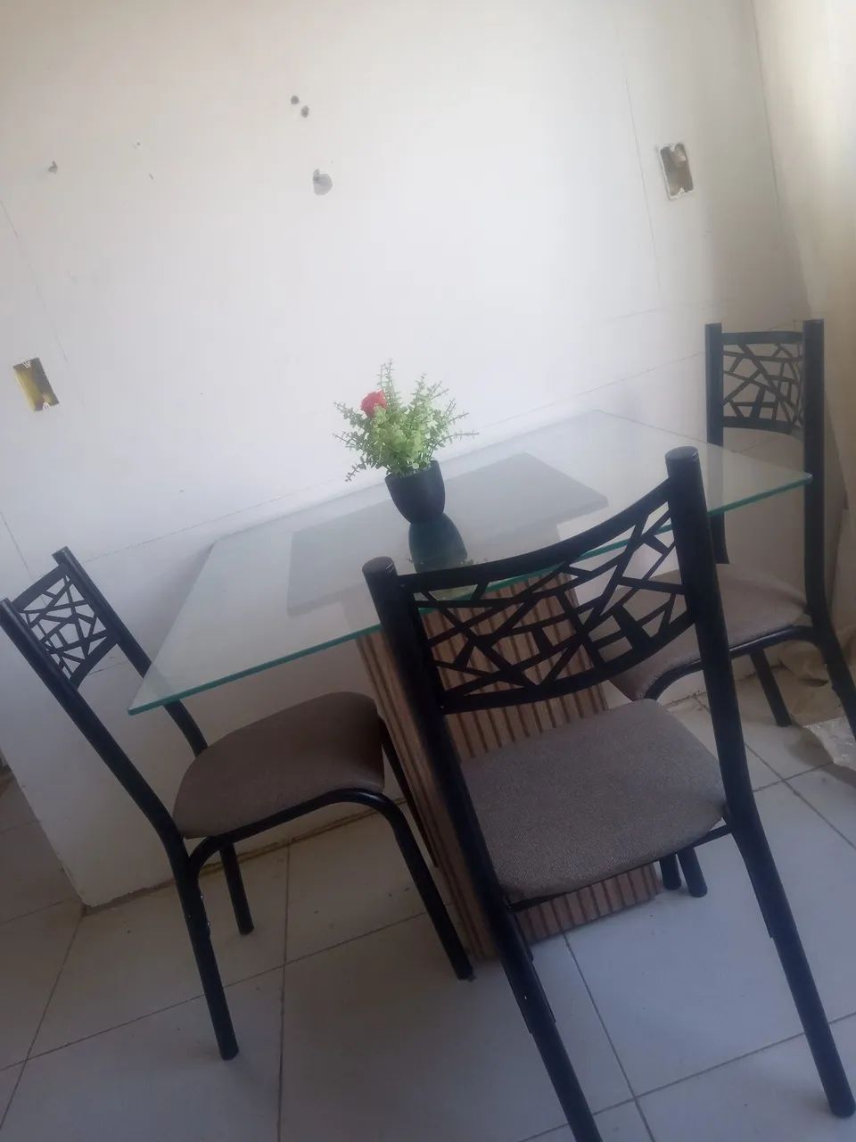 Mesa vidro 4 cadeiras 