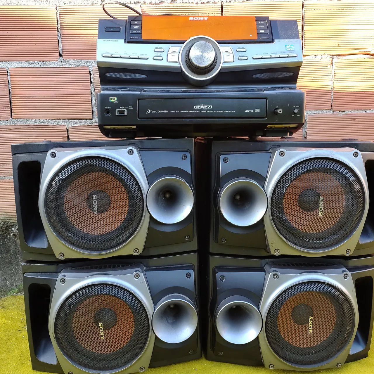 Mini System Sony FST ZUX-9