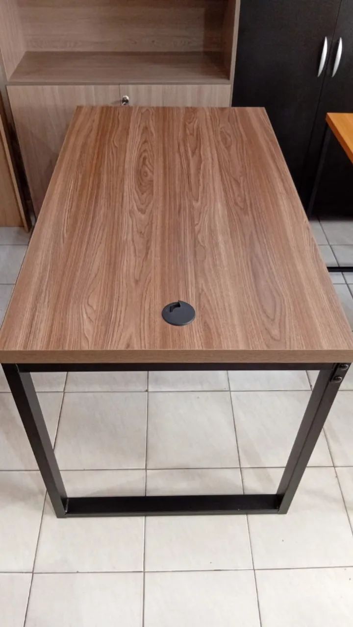 Mesa para escritório ou quarto  - Foto 2