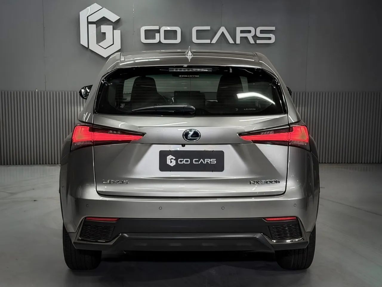 Lexus NX-300 F-sport 2.0 16V 238cv Aut., foto 4 de 20