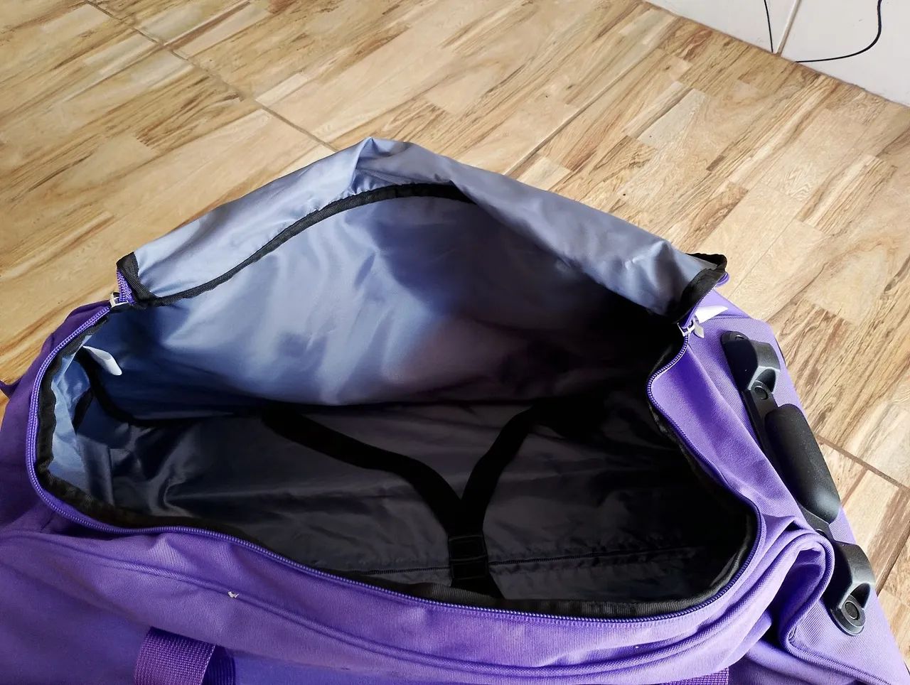 Bolsas nova nunca usada 