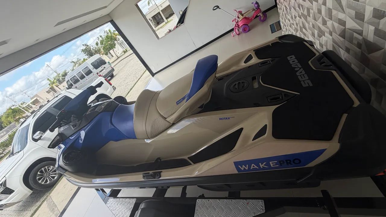JET SKI SEADOO 230 WAKE PRO 2026 - Foto 5