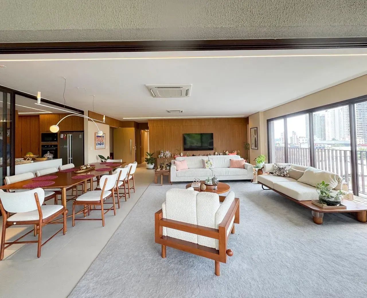 OPORTUNIDADE DECK 23 MOBILIADO 245M2 COM 04 SUÍTES PRAÇA T-23 ST BUENO - Foto 3
