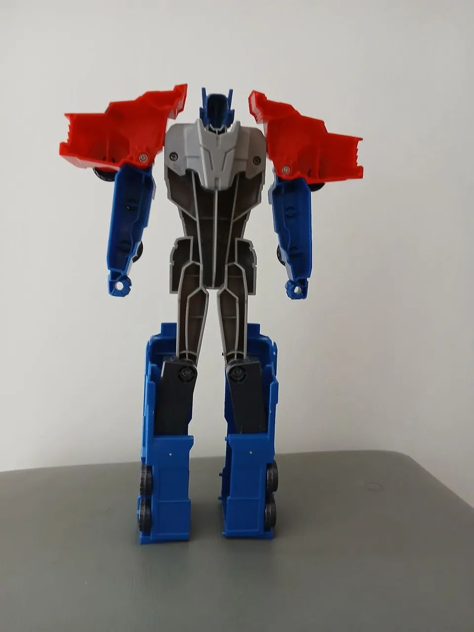 Transformes. Boneco - Foto 4