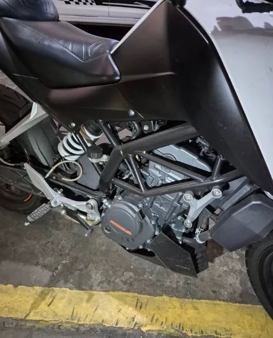 KTM Duke 200 2015 - Foto 3