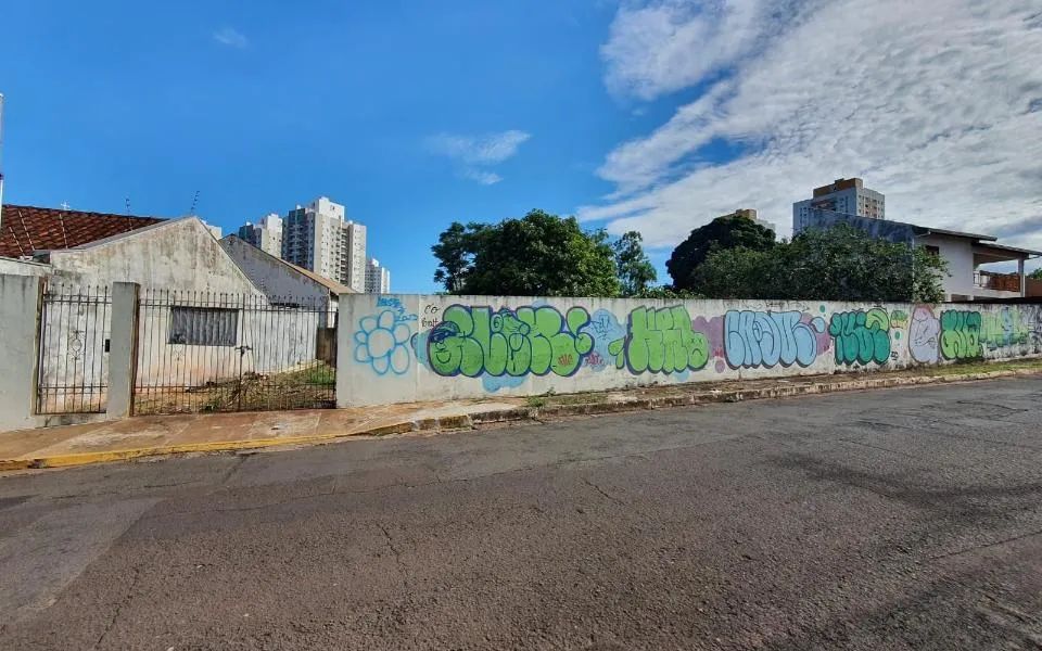 Campo Grande - Terreno Padrão - Monte Castelo