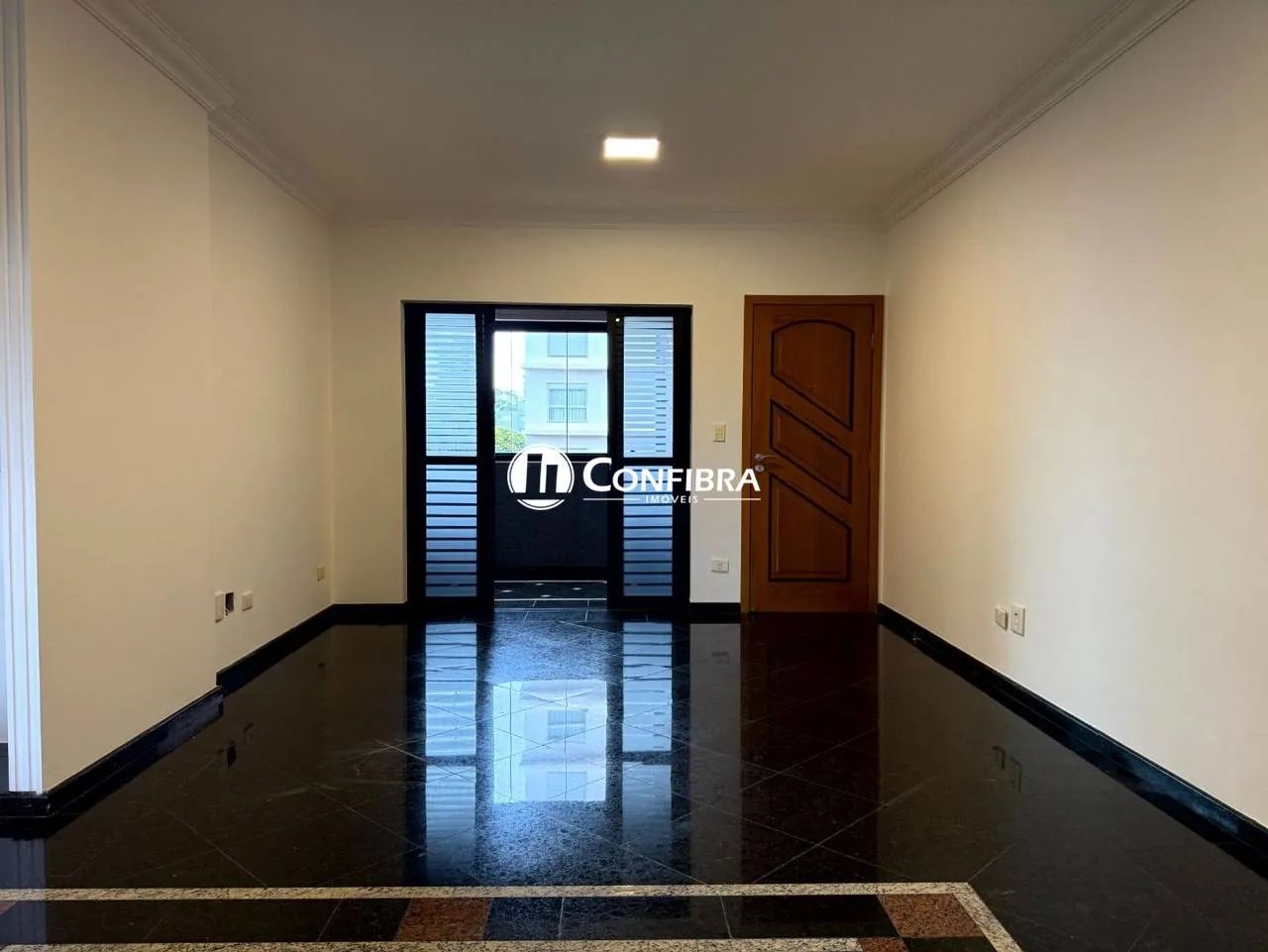 Apartamento de 144 m² com 3 Suítes Próximo ao Parque do Ingá - Foto 4