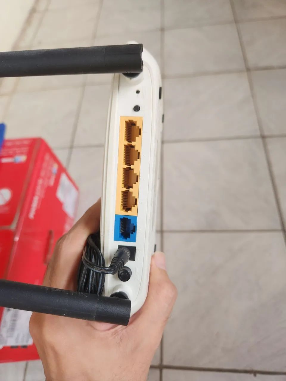 Roteador TP-Link TL-WR841N 300Mbps - Foto 2
