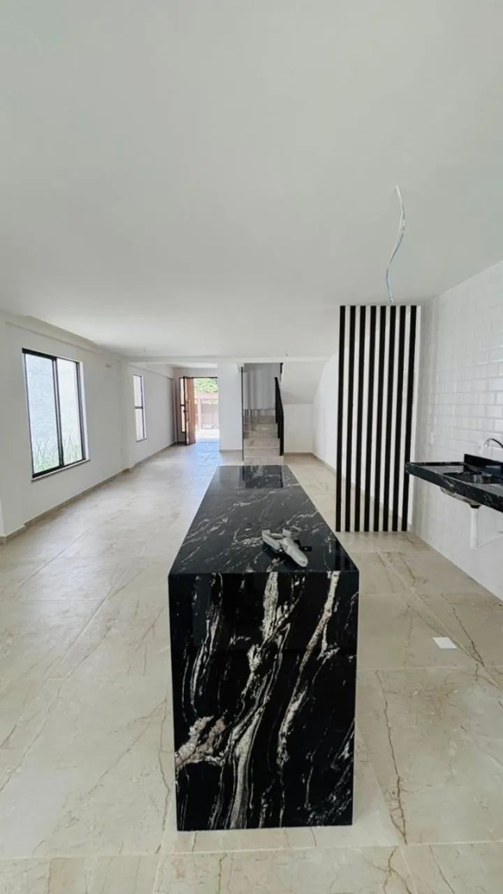 Casa duplex com quatro quartos sendo dois suítes - Eusébio - 161m² - Foto 3