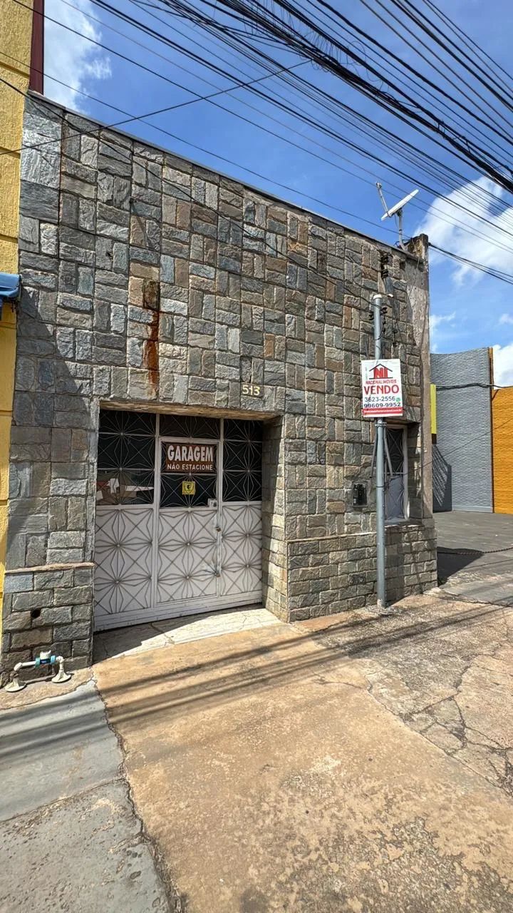 IMÓVEL COMERCIAL À VENDA