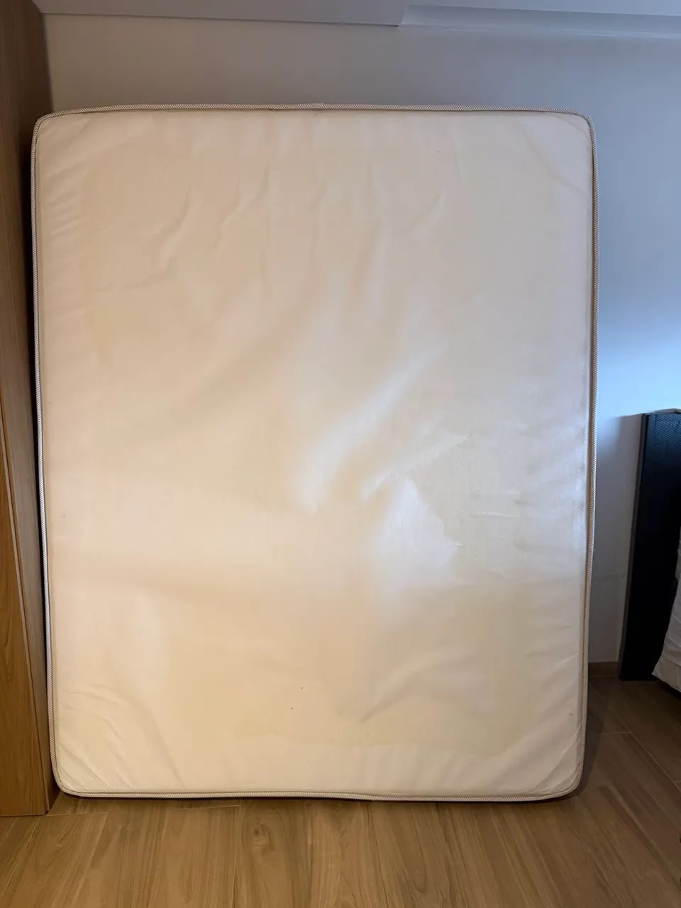 VENDO- Colchão Queen ANJOS 4.500 (com baú 8.000) - Foto 3