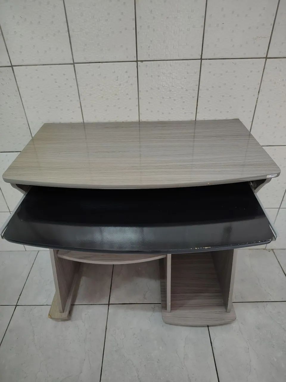 Vendo mesa para computador 