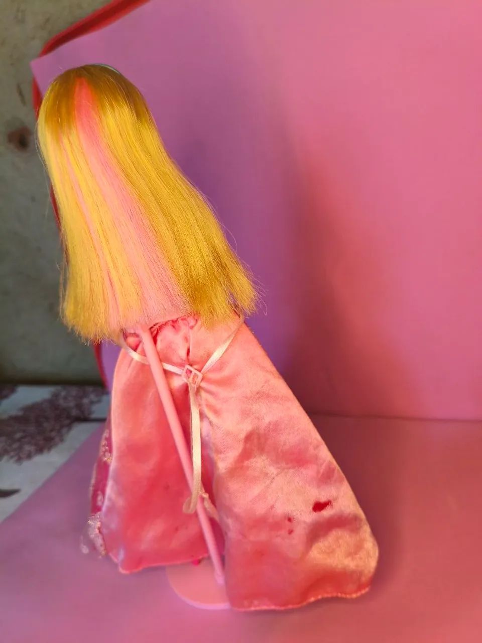 Barbie a princesa e a pop star tori usada  - Foto 5