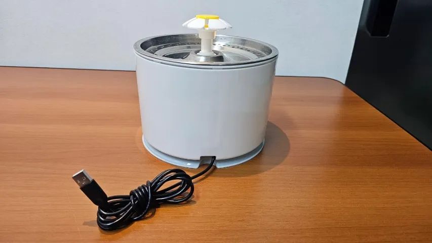 Bebedouro Animus plástico + inox, 2,4L - Foto 4