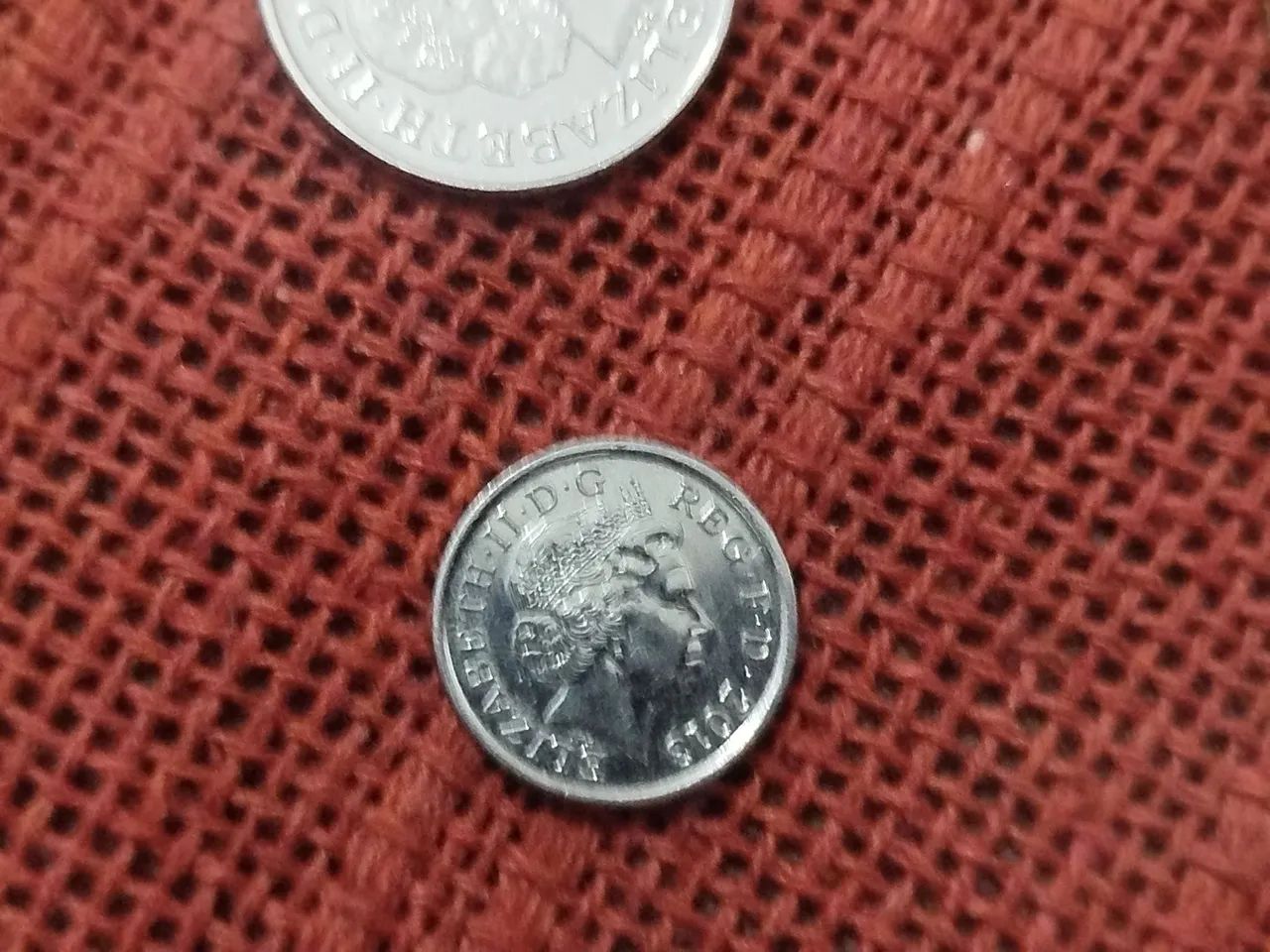 Vende-se moedas antigas ou troco em algo do interesse  - Foto 4