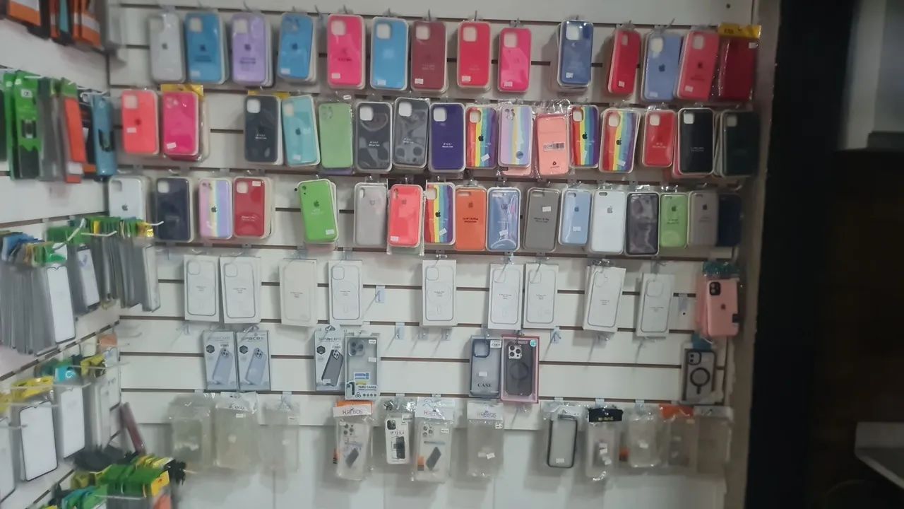 LOTE PELICULAS E CAPINHAS CELULAR - Foto 5