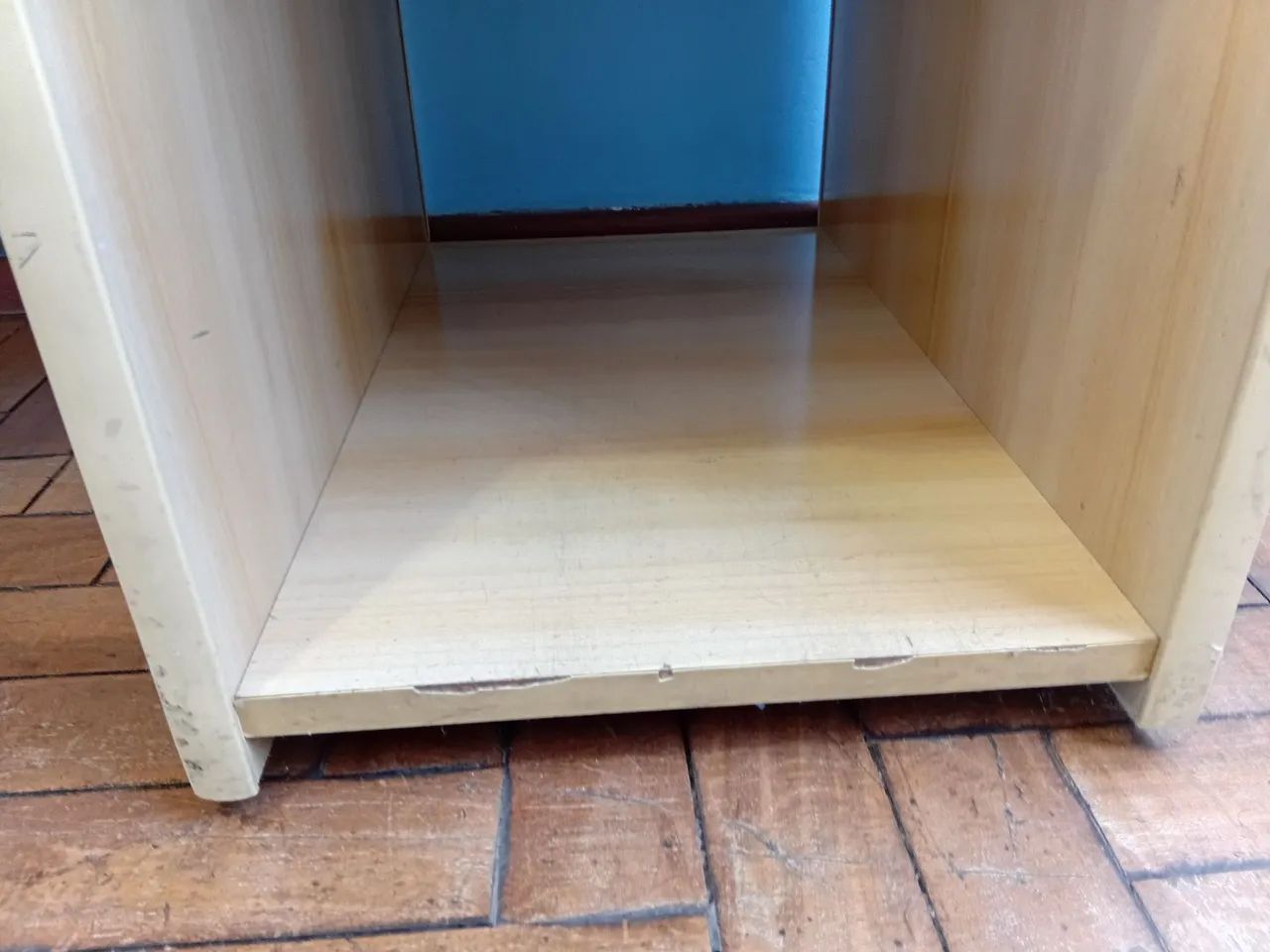 Mesa para escritório com duas gavetas - Foto 5