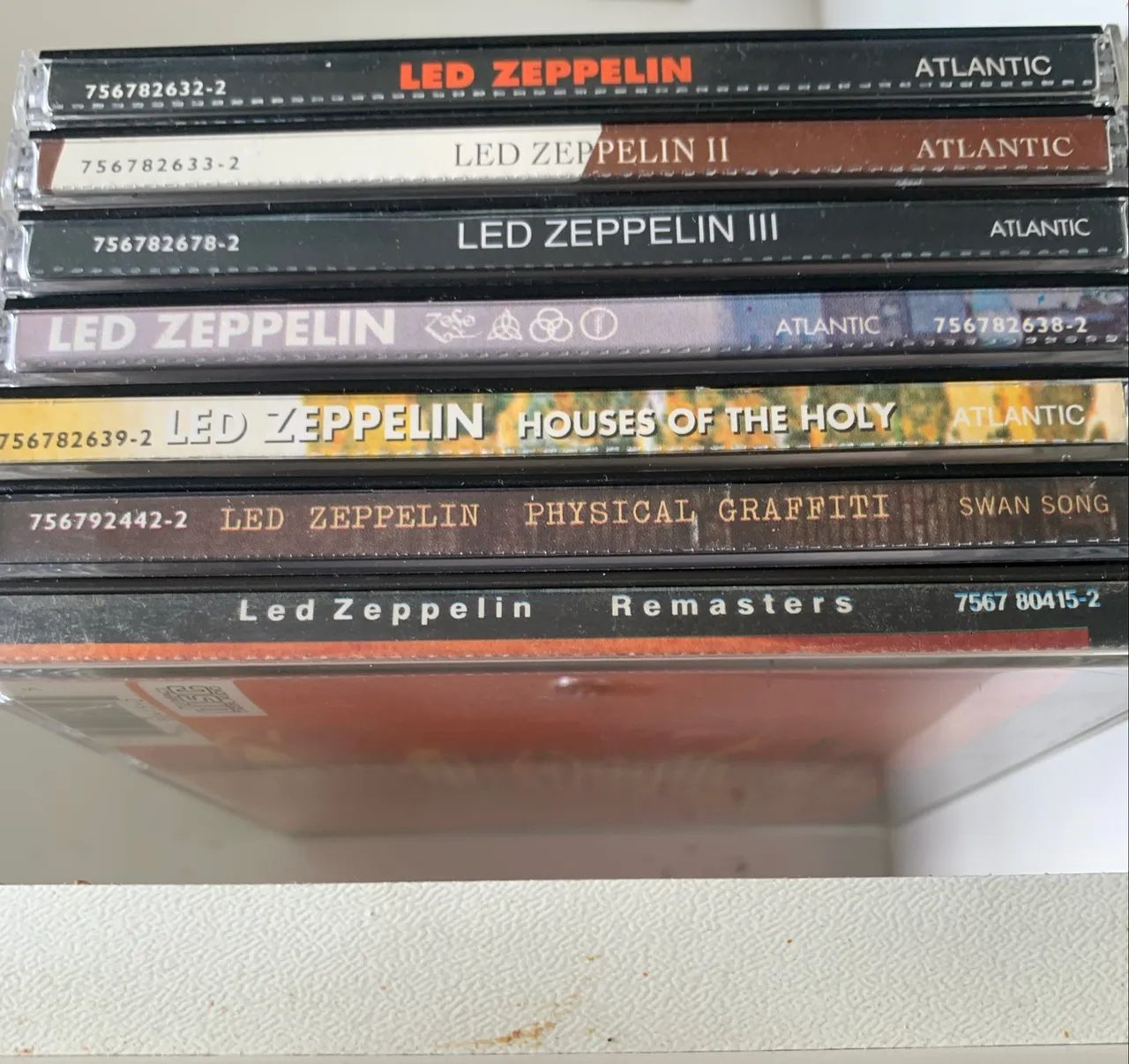 Lote 7 CDs Led Zeppelin - Coleção Clássica - CDs, DVDs etc - Vila