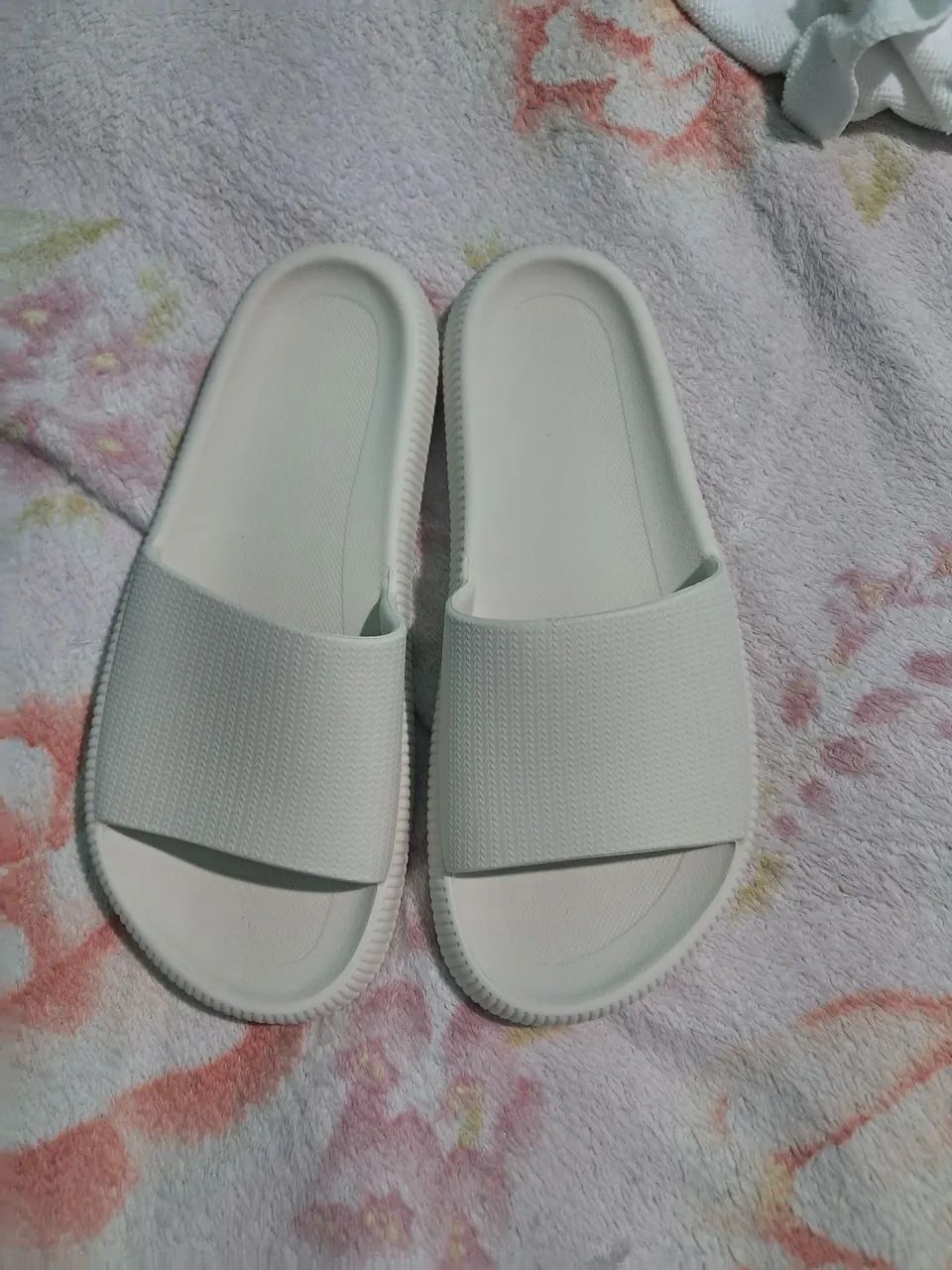 Chinelo slide 