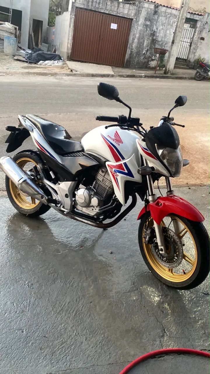 Vendo moto filé 