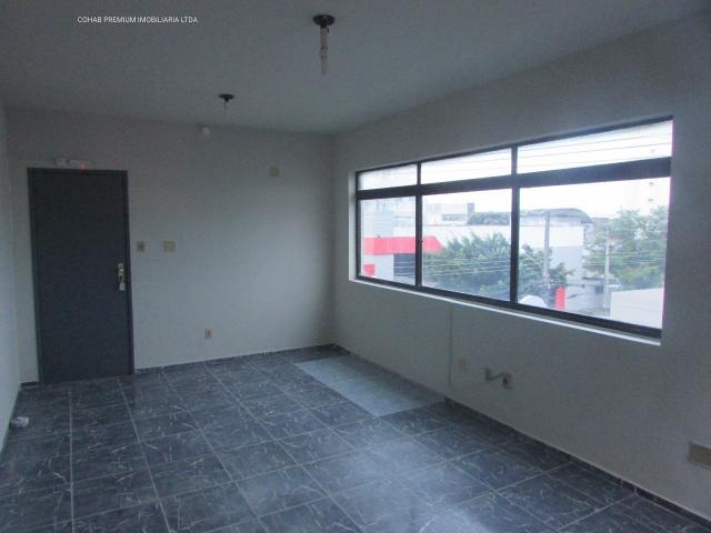 SALA COMERCIAL COM 27M², NO EDF PAULO FIGUEIREDO, NO CENTRO - Foto 4