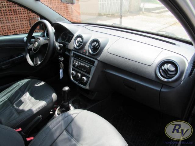 VOLKSWAGEN GOL 2011/2012 1.0 MI 8V FLEX 4P MANUAL G.V - Foto 3