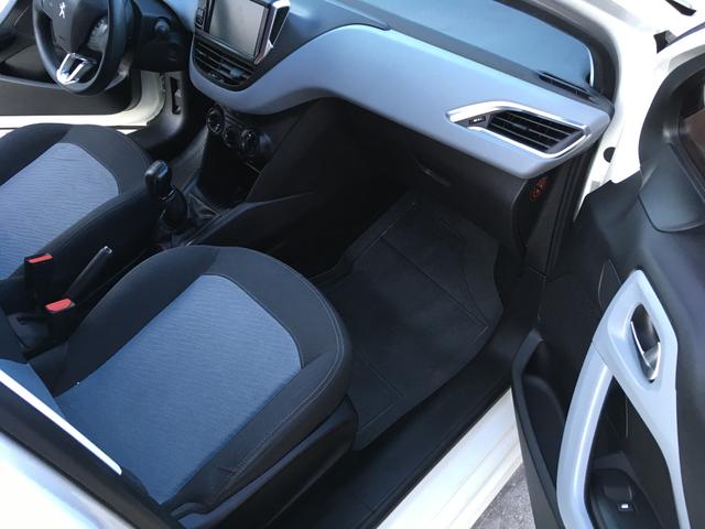 Peugeot 208 Active 2015 - Foto 8