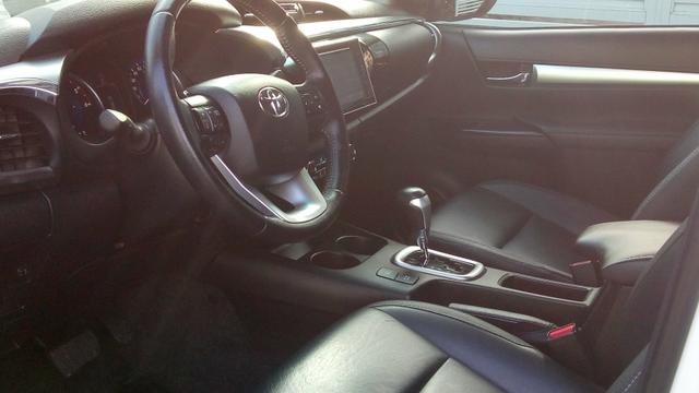 Hilux srv aut DIESEL 2018 zerada !!! - Foto 3