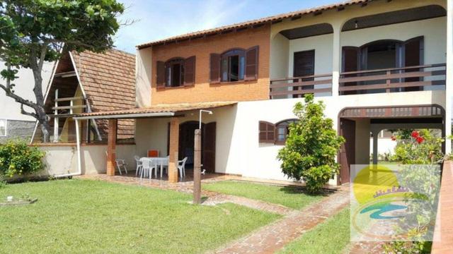 Casa com 3 dormitórios para alugar, 90 m² por R$ 750,00/dia - Sai Mirim - Itapoá/SC