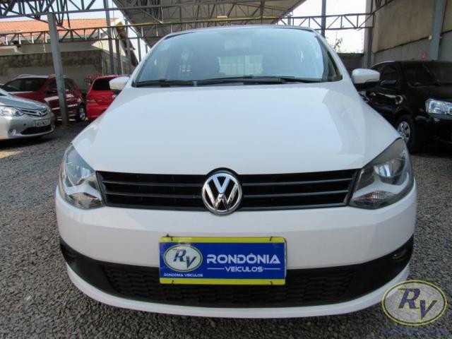 VOLKSWAGEN FOX 2014/2014 1.0 MI BLUEMOTION 8V FLEX 4P MANUAL - Foto 4