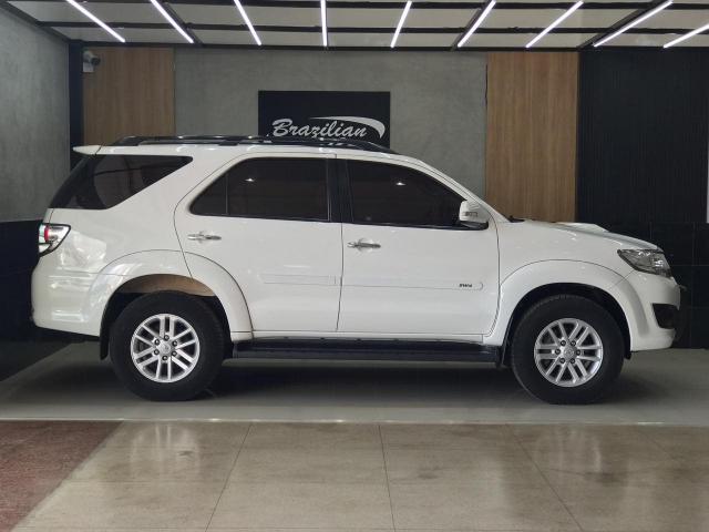 HILUX SW4 2014/2015 3.0 SRV 4X4 7 LUGARES 16V TURBO INTERCOOLER DIESEL 4P AUTOMÁTICO - Foto 9