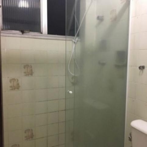 Aluga-se apto semi mobiliado no centro, 2 quartos - Foto 7