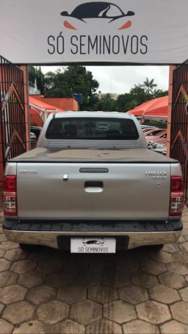 TOYOTA HILUX CD SRV D4-D 4X4 3.0 TDI DIESEL AUT - Foto 5
