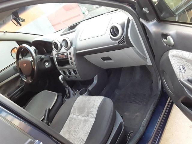 Fiesta sedan 1.6 Azul raridade * - Foto 3