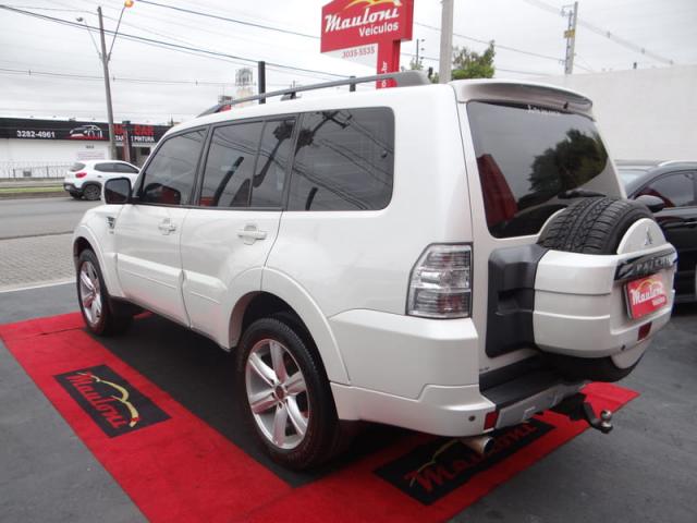 MITSUBISHI PAJERO 3.2 HPE 4X4 16V DIESEL 4P - Foto 2