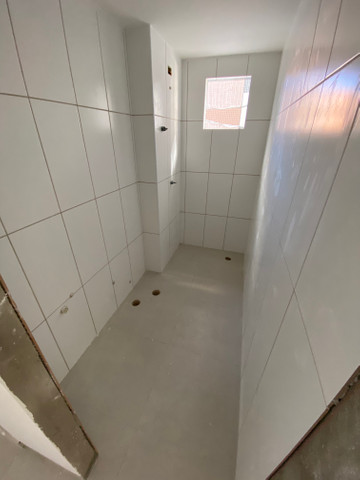 Quarto/Sala e 02 Quartos, na 3ª Quadra da Praia de Jatiuca. Com Área de Lazer - Foto 8