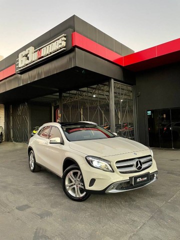 GLA 200 2017/2017 1.6 CGI ADVANCE 16V TURBO FLEX 4P AUTOMÁTICO