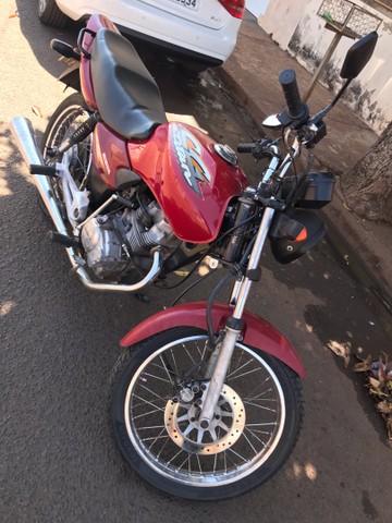TITAN 125 2002 COMPLETA
