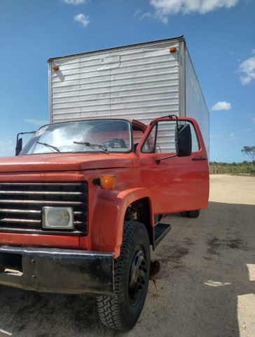 VENDO CHEVROLET 1986/87