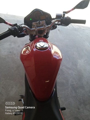 MOTO CB 300 HONDA