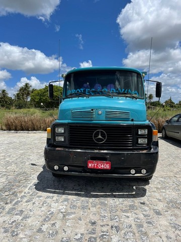 CAMINHÃO MERCEDES 1517