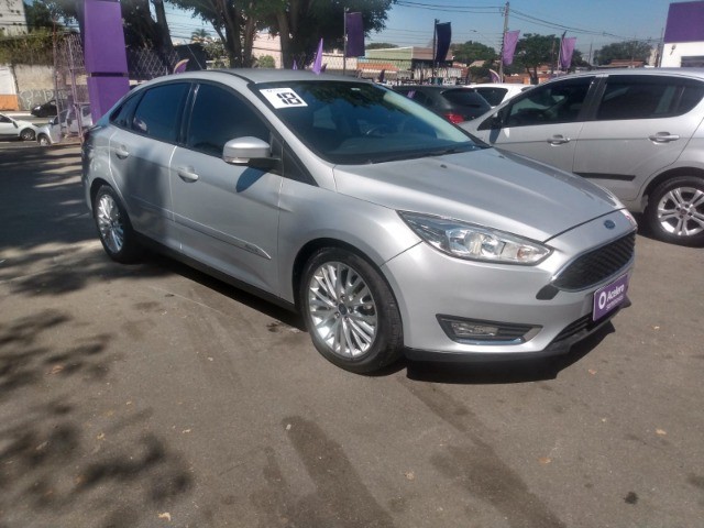 FORD FOCUS 2.0 SE SEDAN 16V POWERSHIFT, COMPLETO , BAIXO KM