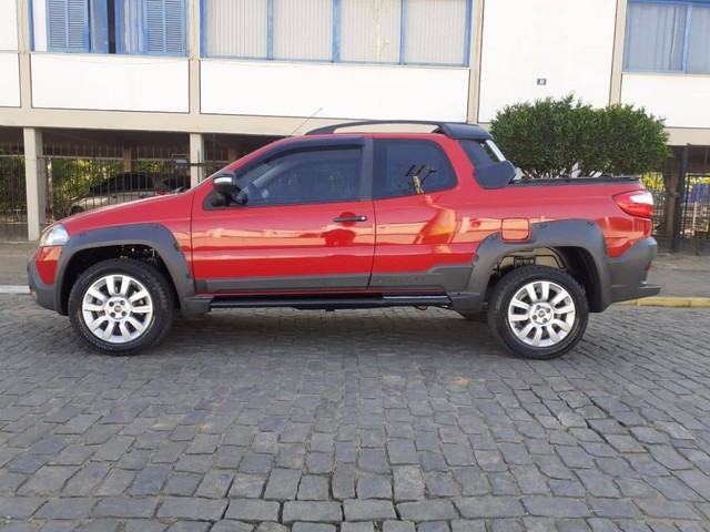 STRADA 2014/2014 1.8 MPI ADVENTURE CD 16V FLEX 3P MANUAL
