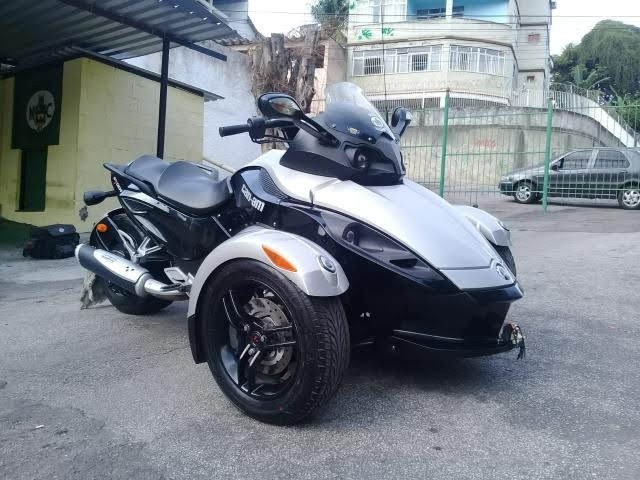 CAN AM SPYDER RS5 08/09