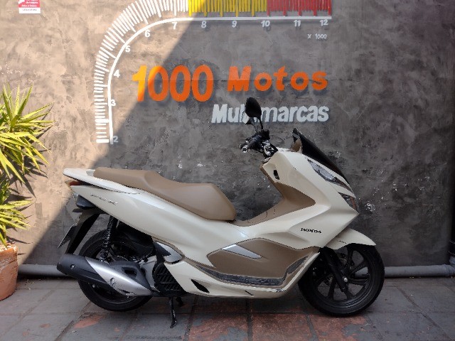 HONDA PCX 150 DLX 2019