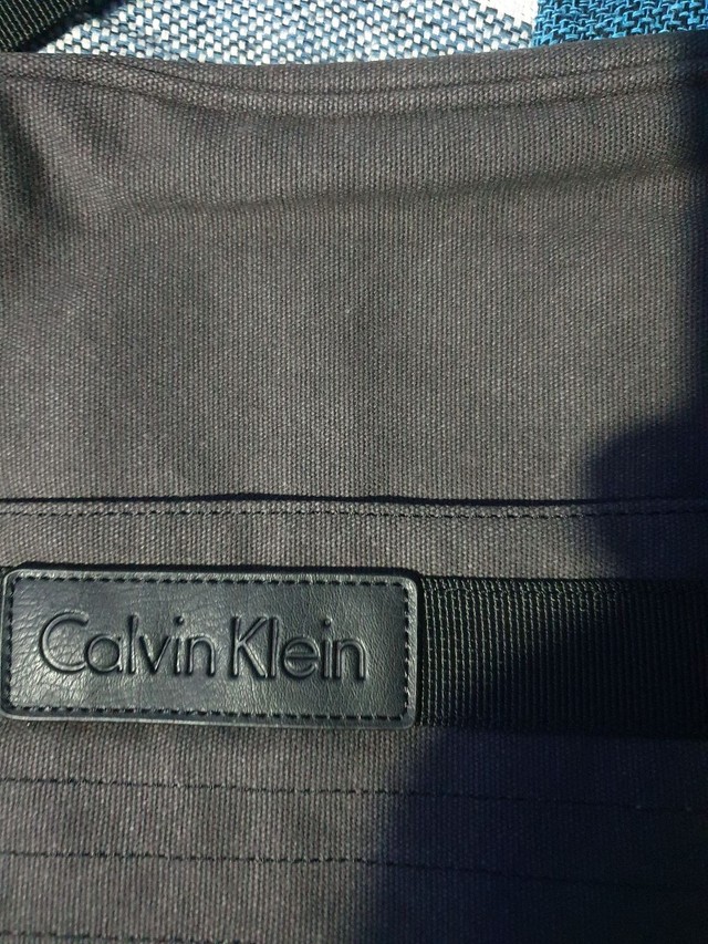 Bolsa Masculina Calvin Klein Original Nova Na Etiqueta Sem Uso - Bolsas,  malas e mochilas - Todos os Santos, Rio de Janeiro 1089999770 | OLX