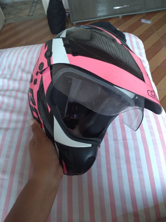 Capacete Zero Feminino para sair Hoje - Motos - Santa Efigênia, Juiz de  Fora 1005836863 | OLX
